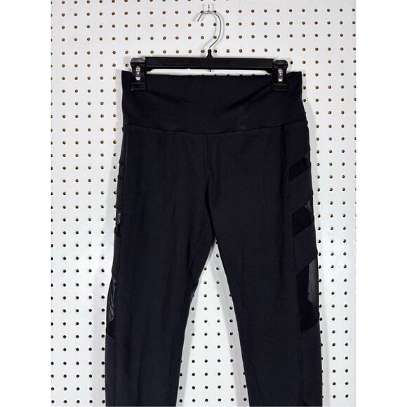 Alo Yoga mesh sheer side inserts leggings size L measures as  M - Picture 5 of 8